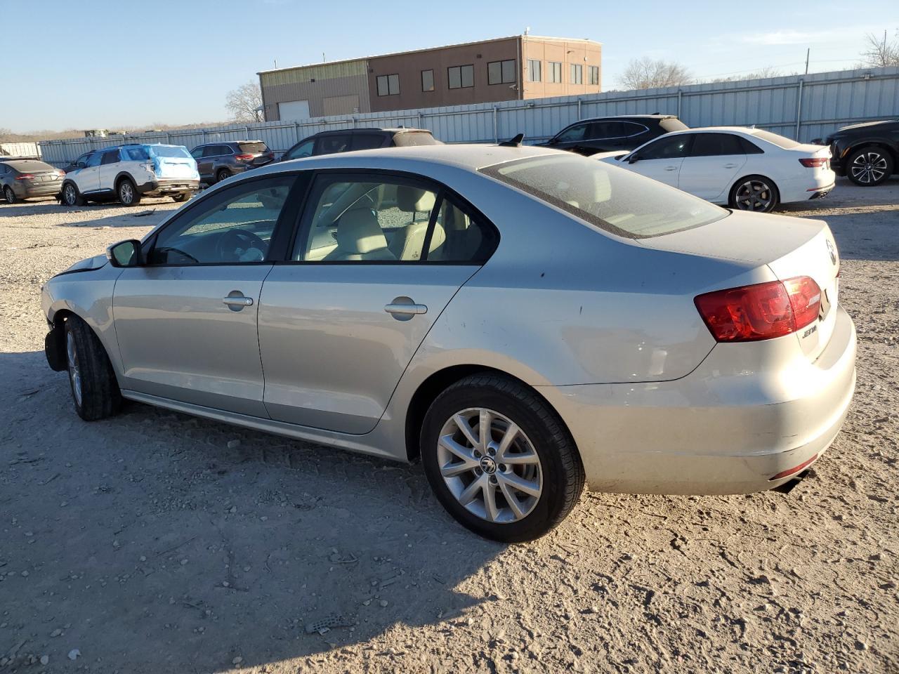 2011 Volkswagen Jetta Se - Фото 2