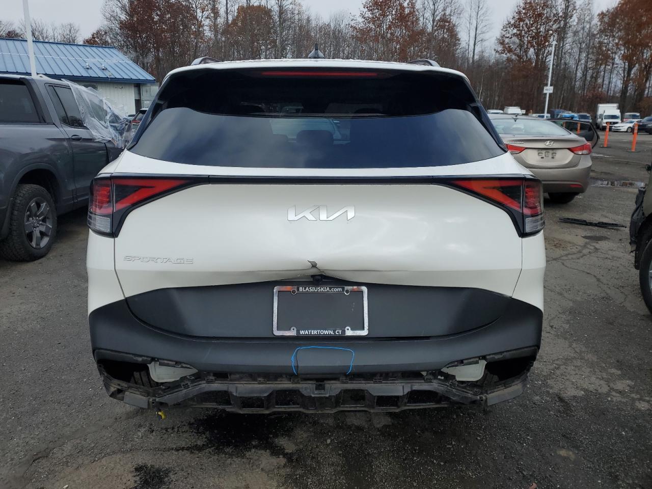 2023 Kia Sportage Ex - Image 6