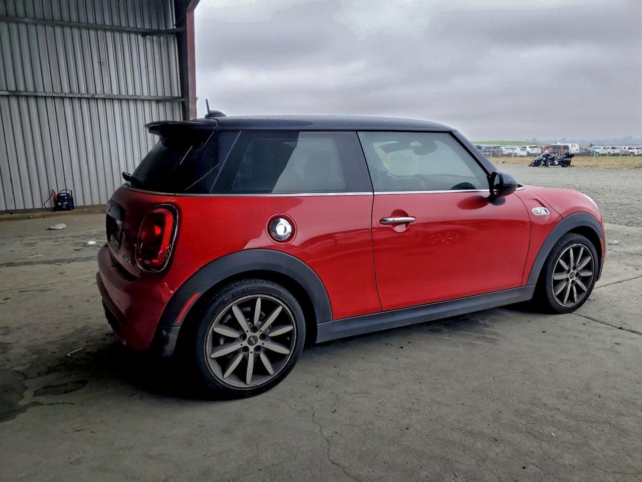 2019 Mini Cooper S - Фото 3