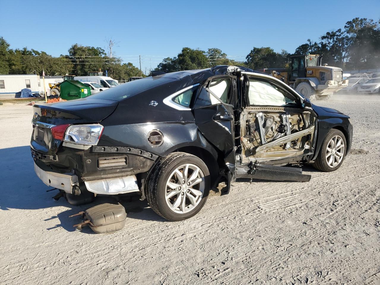 2018 Chevrolet Impala Lt - Image 3