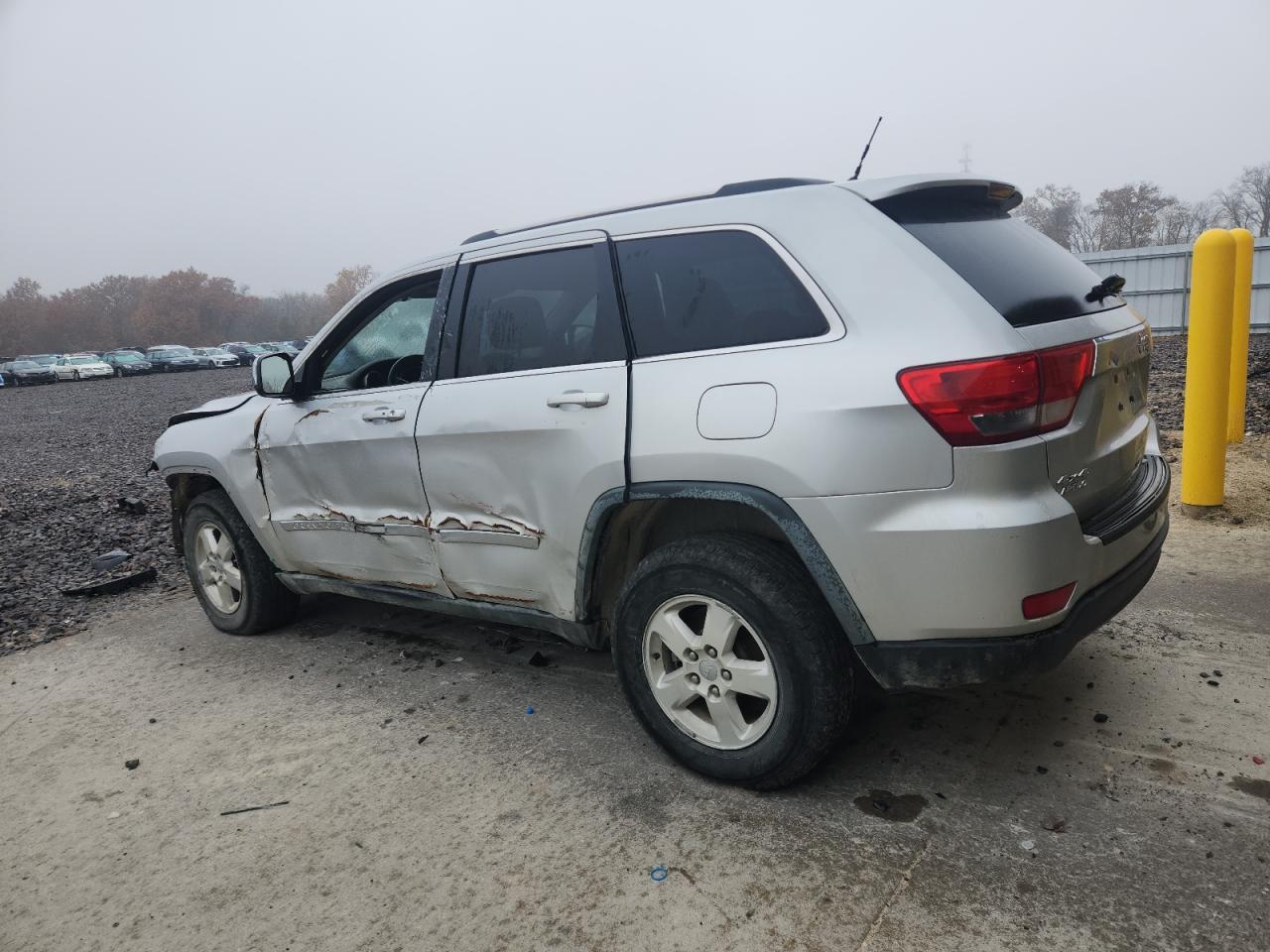 2011 Jeep Grand Cherokee Laredo - Фото 2