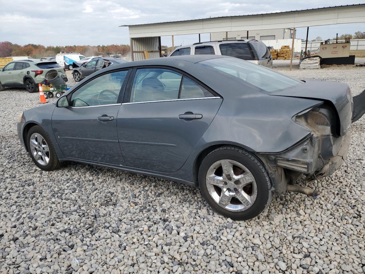 2009 Pontiac G6 - Image 2