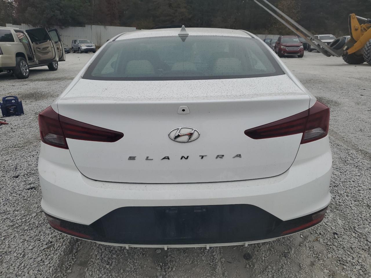 2020 Hyundai Elantra Sel - Фото 6