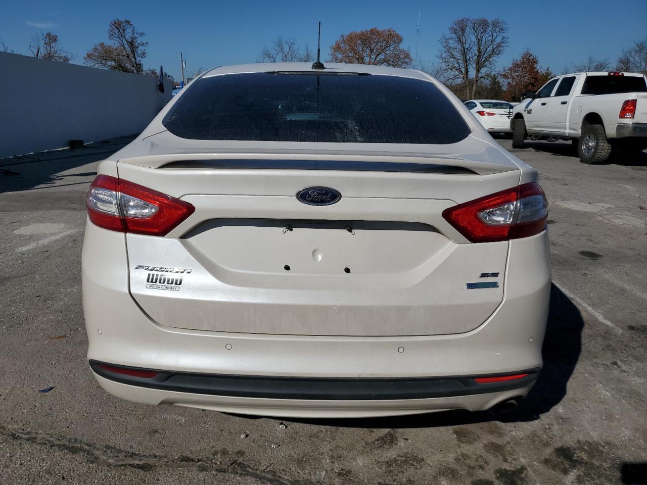 2013 Ford Fusion Se - Фото 6