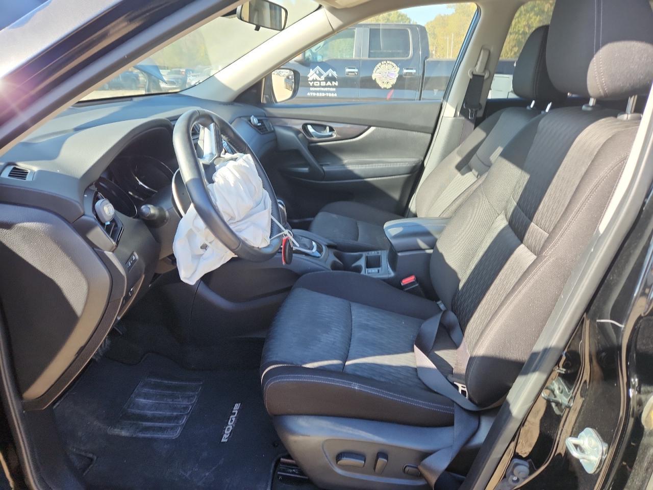 2019 Nissan Rogue S - Фото 7