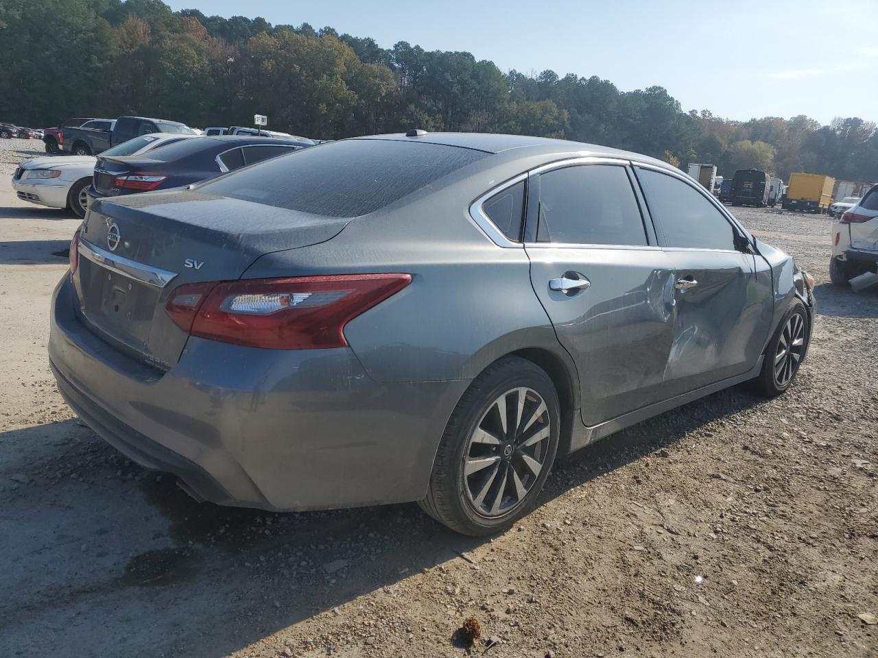 2018 Nissan Altima 2.5 - Фото 3