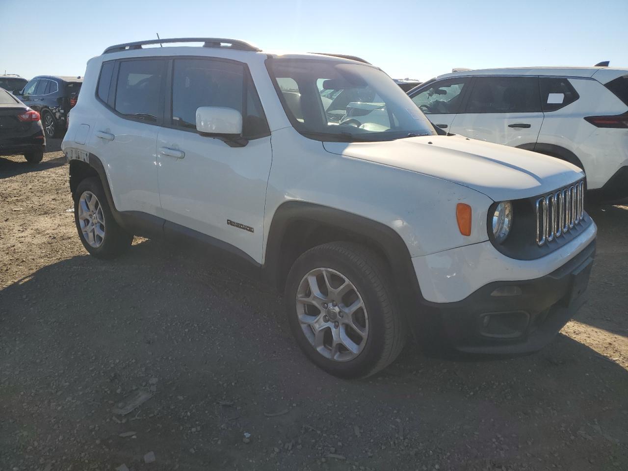 2017 Jeep Renegade Latitude - Фото 4