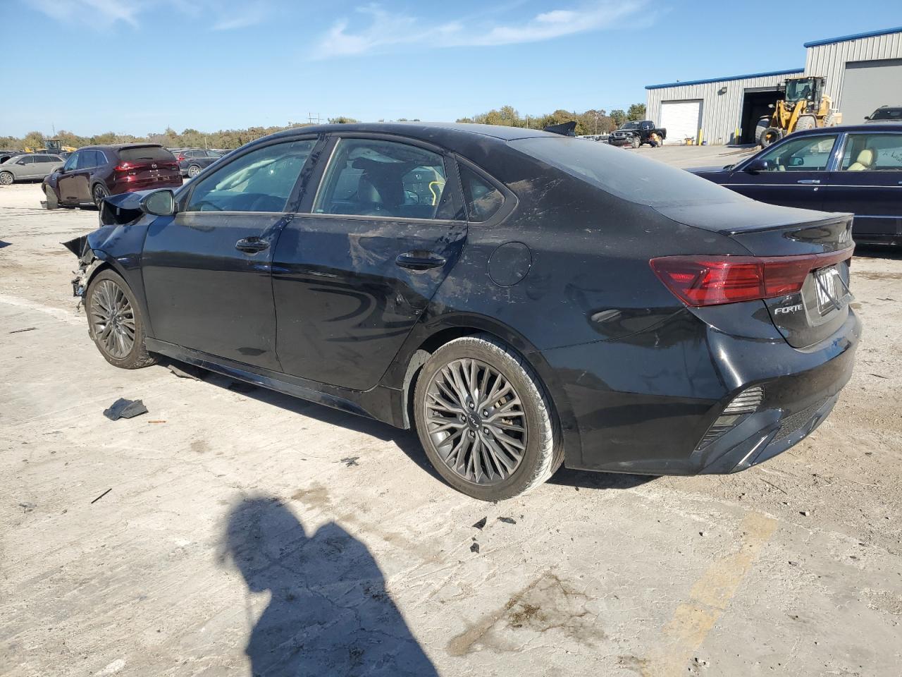2024 Kia Forte Gt Line - Фото 2