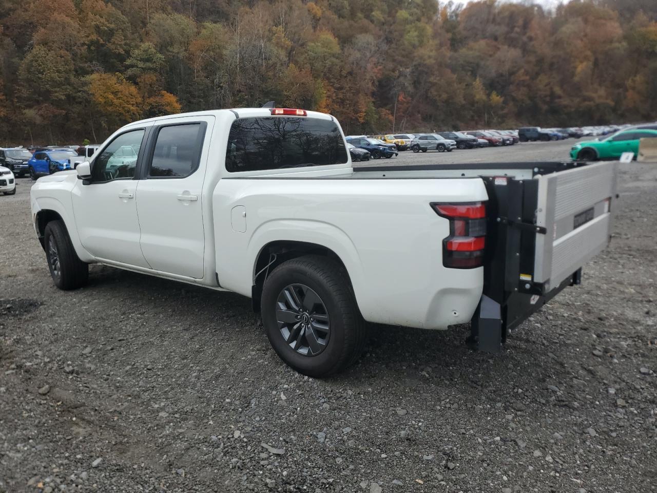 2025 Nissan Frontier Sv - Фото 2