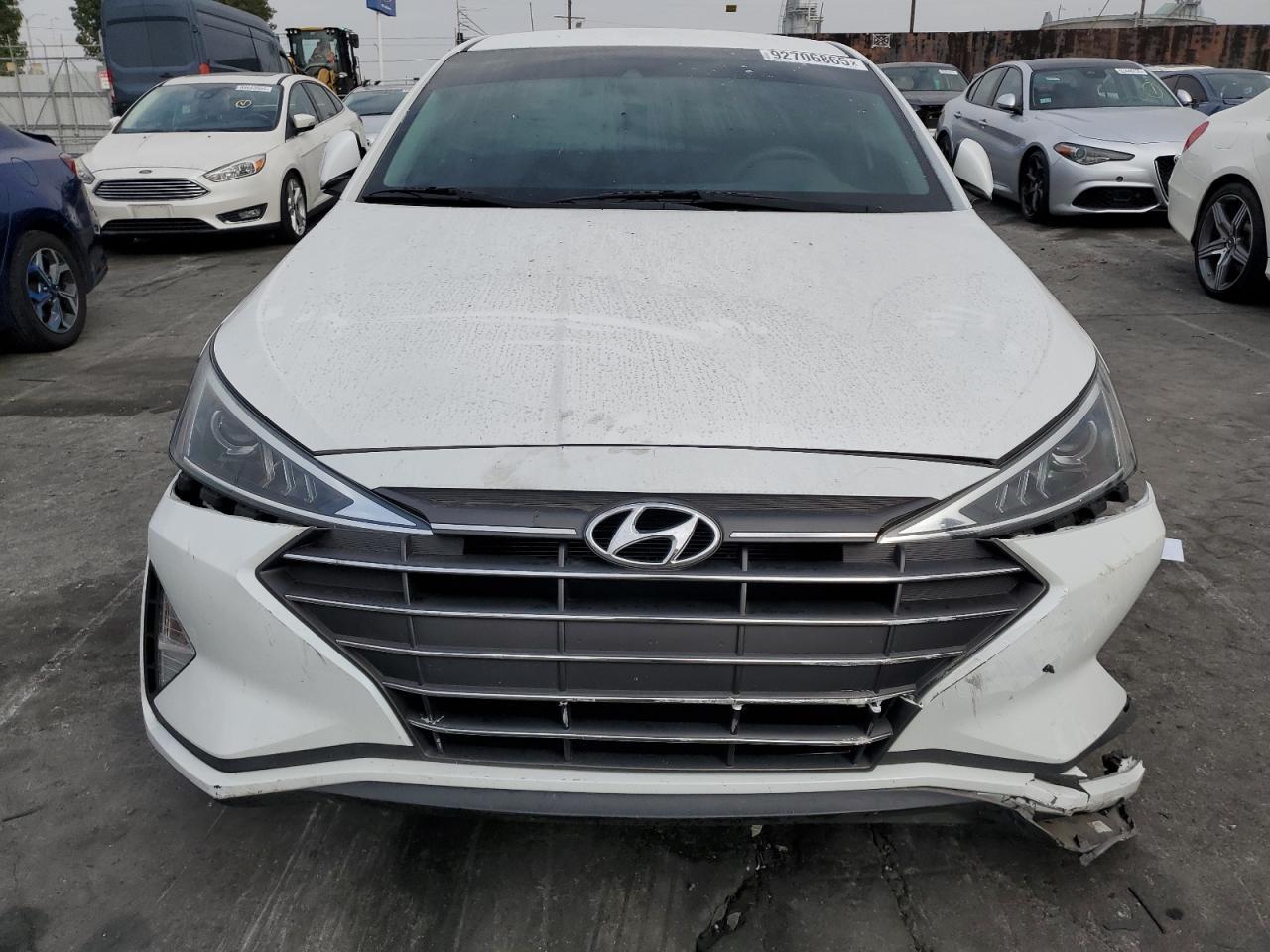 2019 Hyundai Elantra Sel - Фото 5