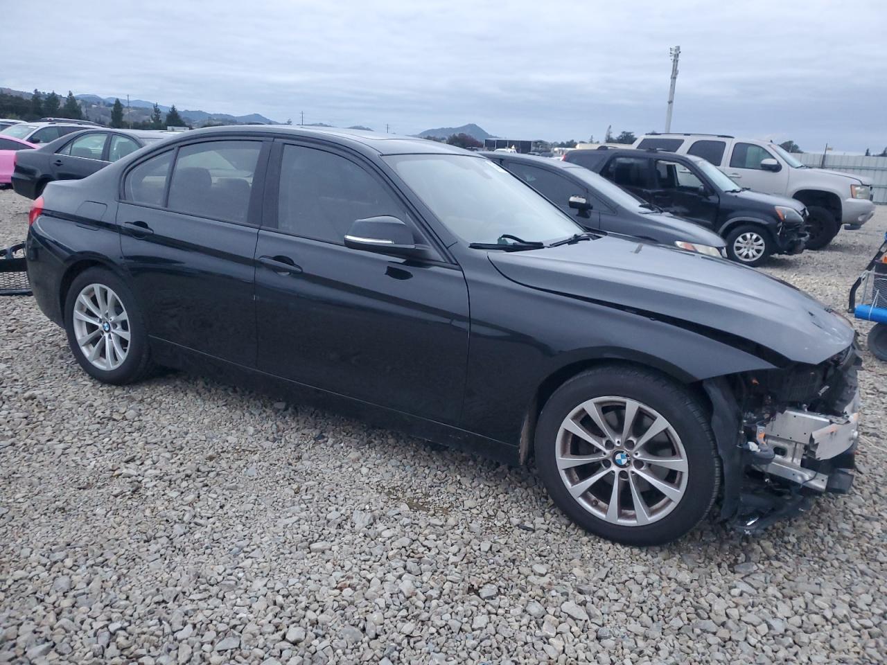 2016 BMW 320 Xi - Image 4