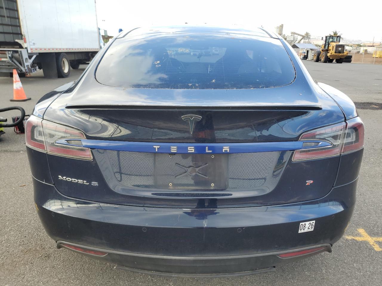 2014 Tesla Model S - Фото 6