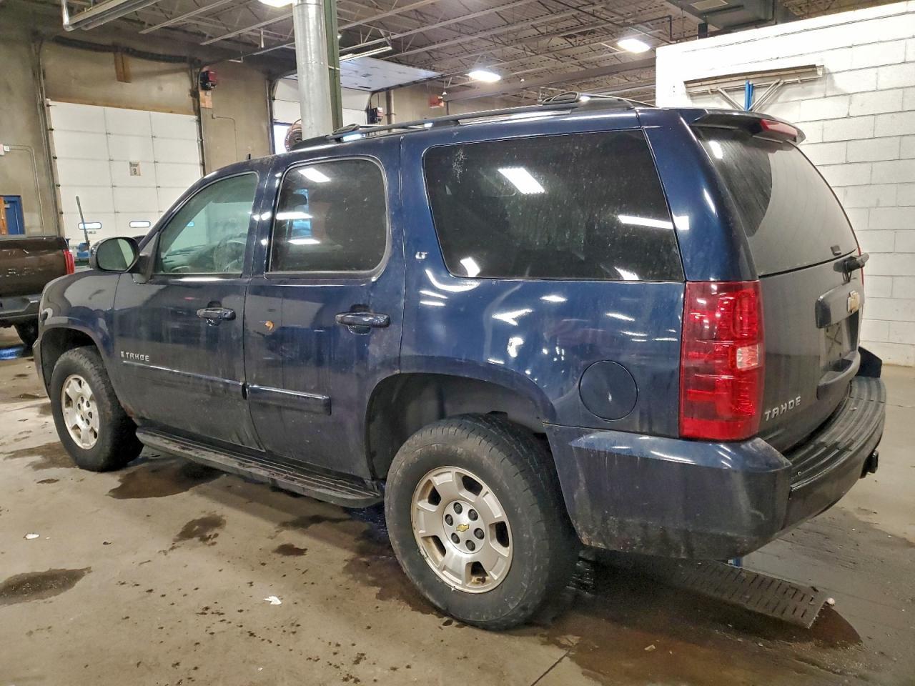 2007 Chev Tahoe K1500 - Фото 2