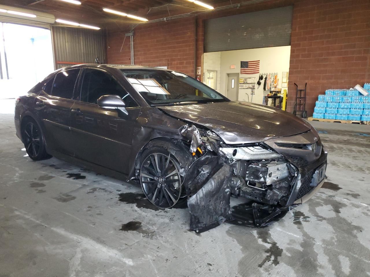 2018 Toyota Camry Xse - Фото 4