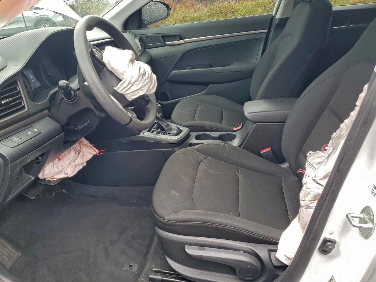 2020 Hyundai Elantra Se - Фото 7