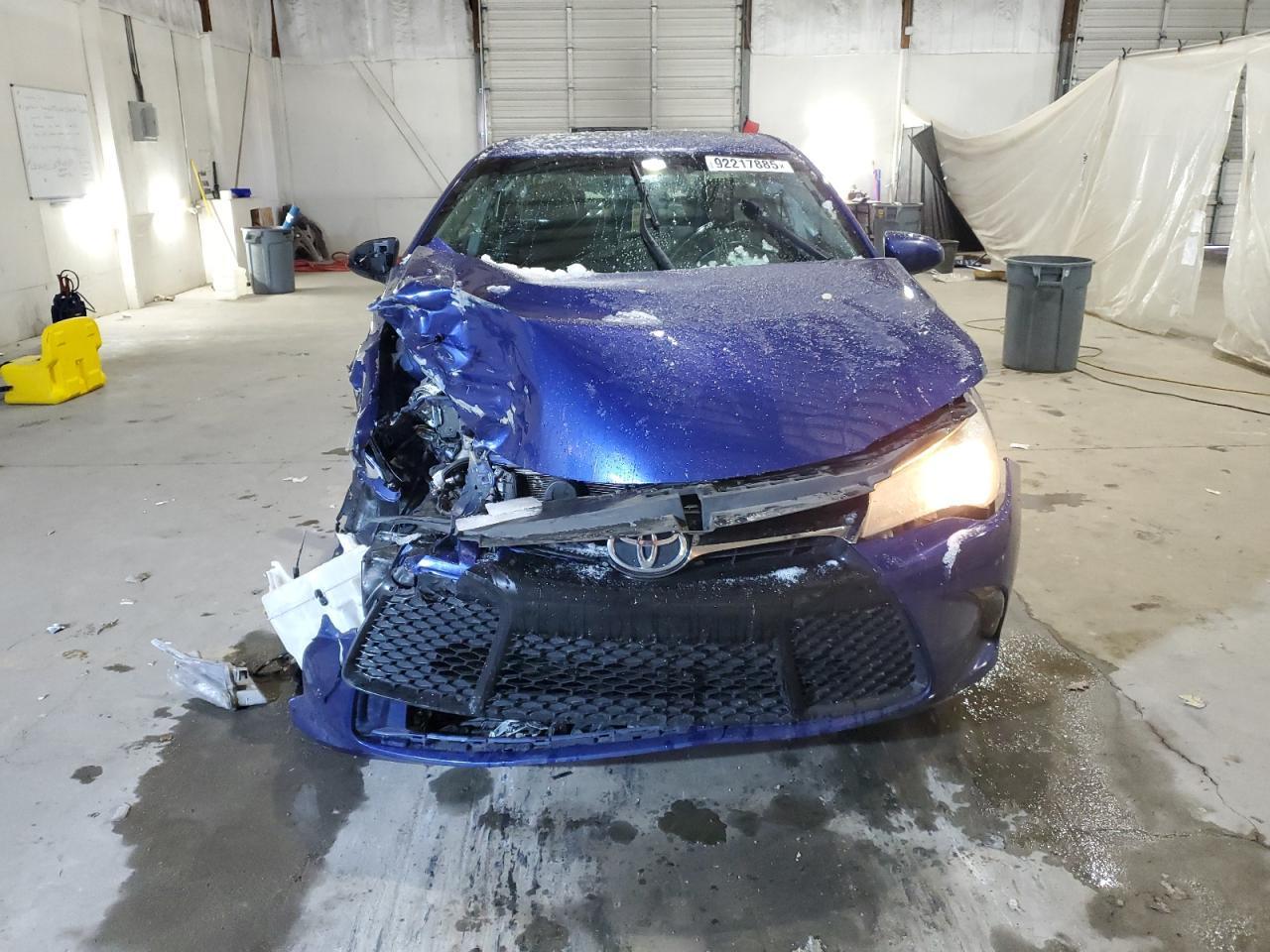 2015 Toyota Camry Le - Image 5