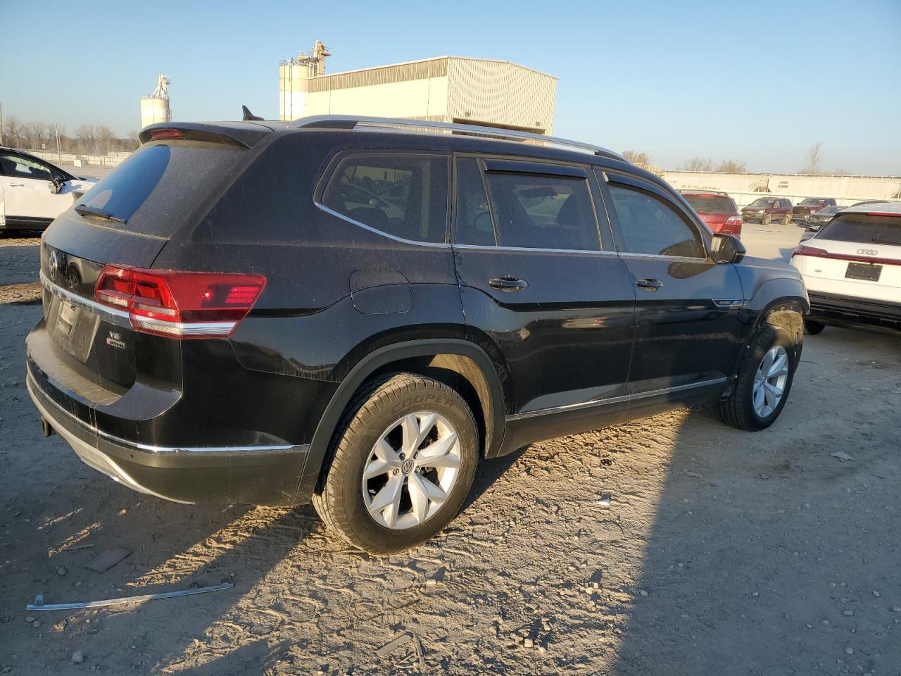 2018 Volkswagen Atlas Sel - Фото 3