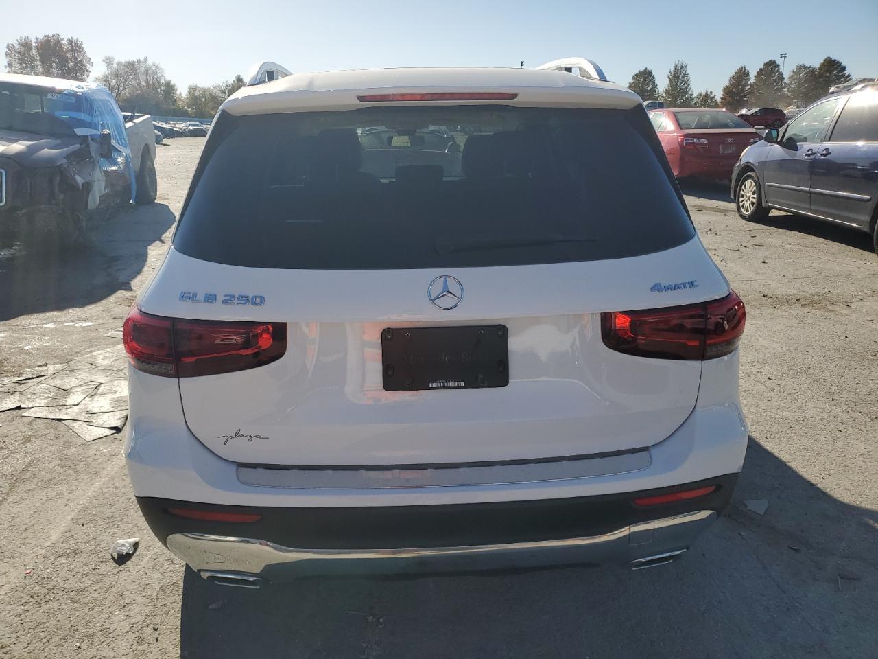 2022 Mercedes-Benz Glb 250 4Matic - Фото 6