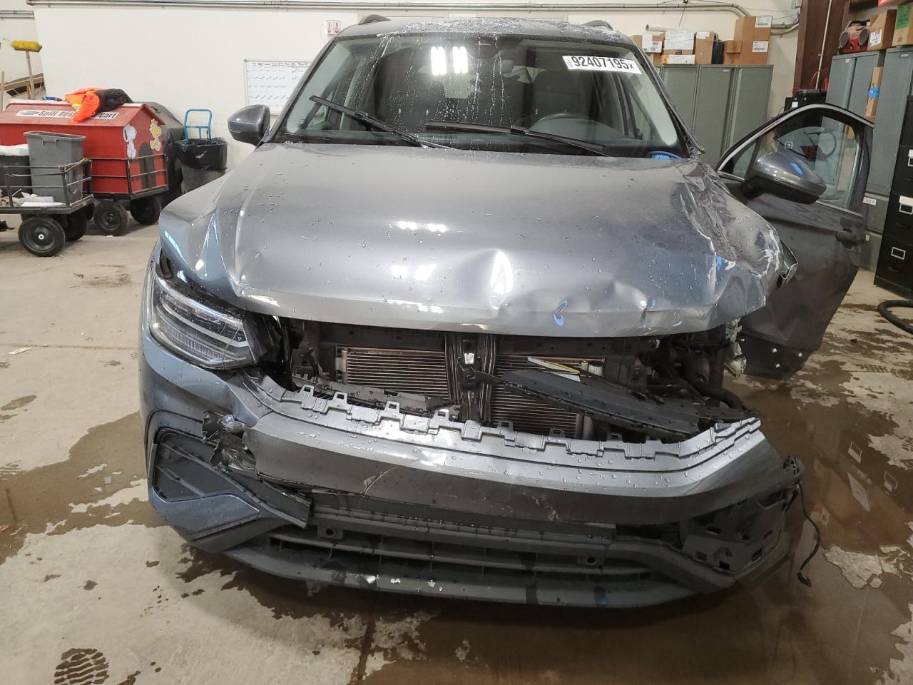 2024 Volkswagen Tiguan Se - Image 5