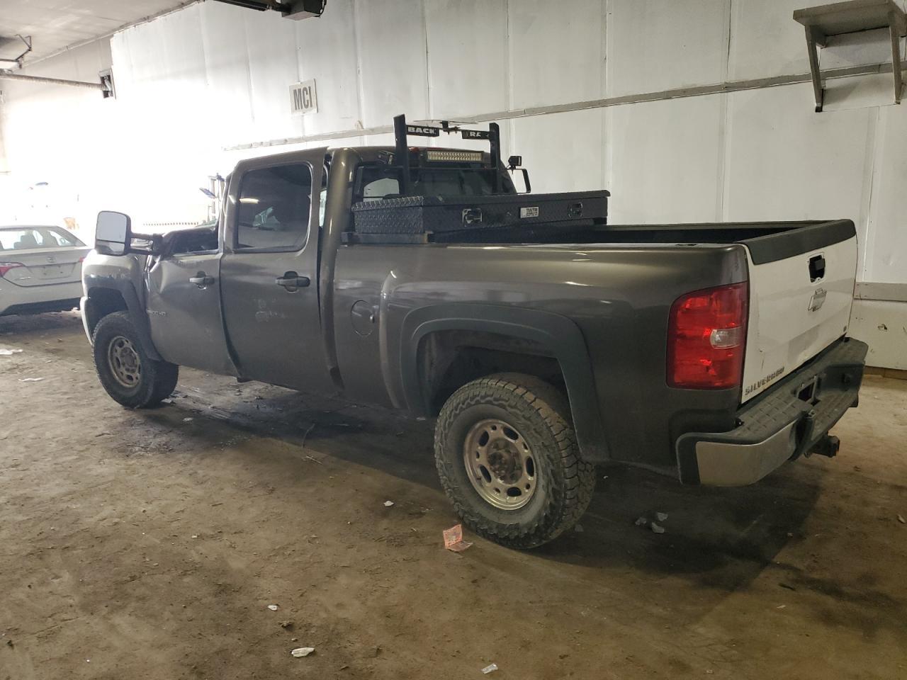 2008 Chevrolet Silverado K2500 Heavy Duty - Фото 2