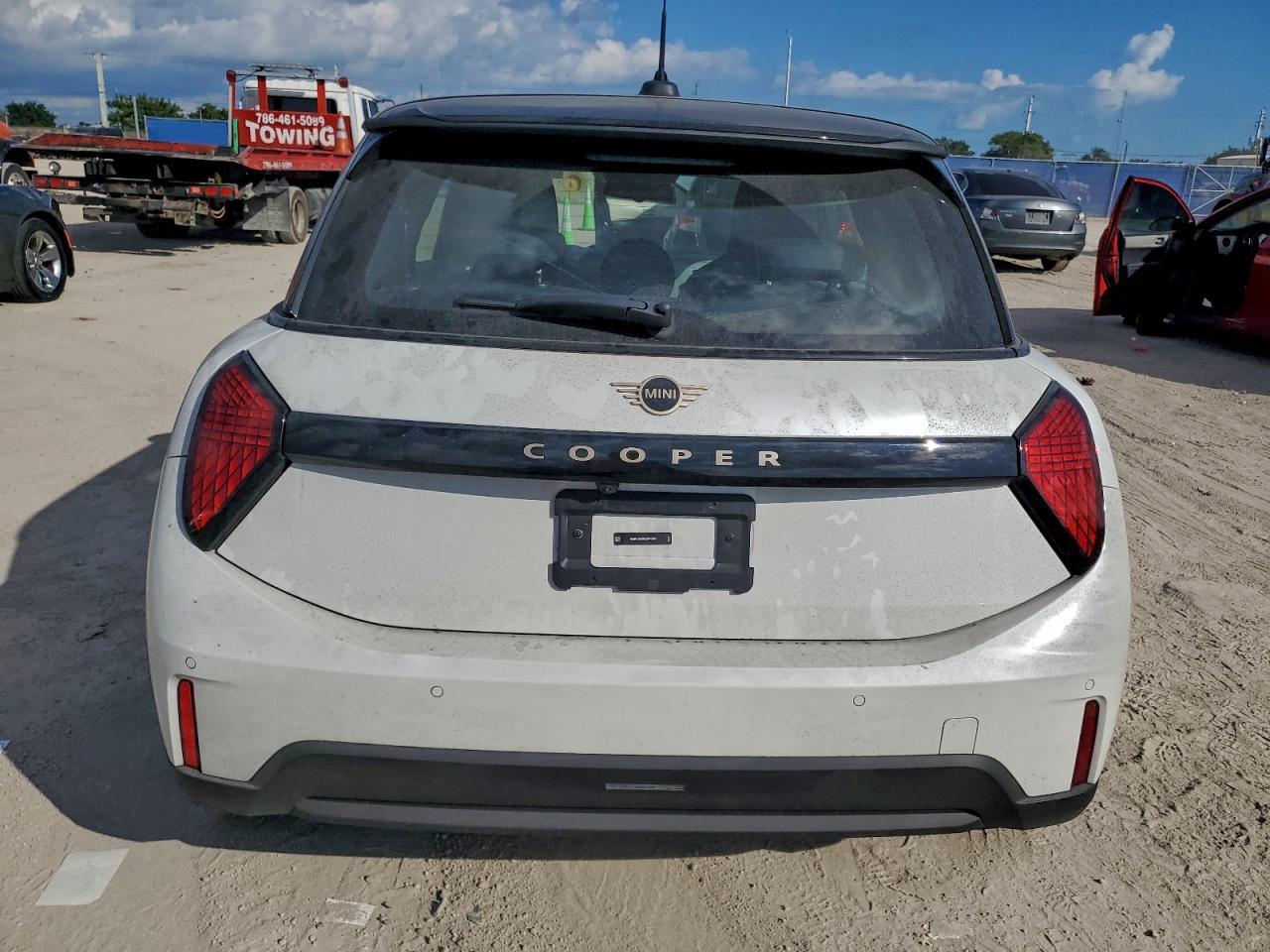 2025 Mini Cooper Base - Image 6