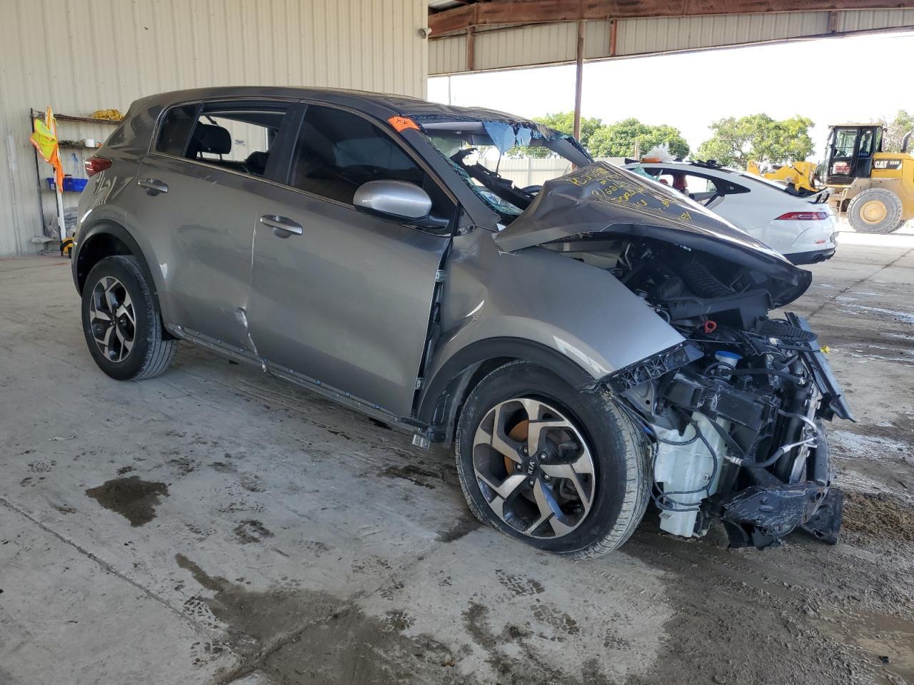 2022 Kia Sportage Lx - Image 4