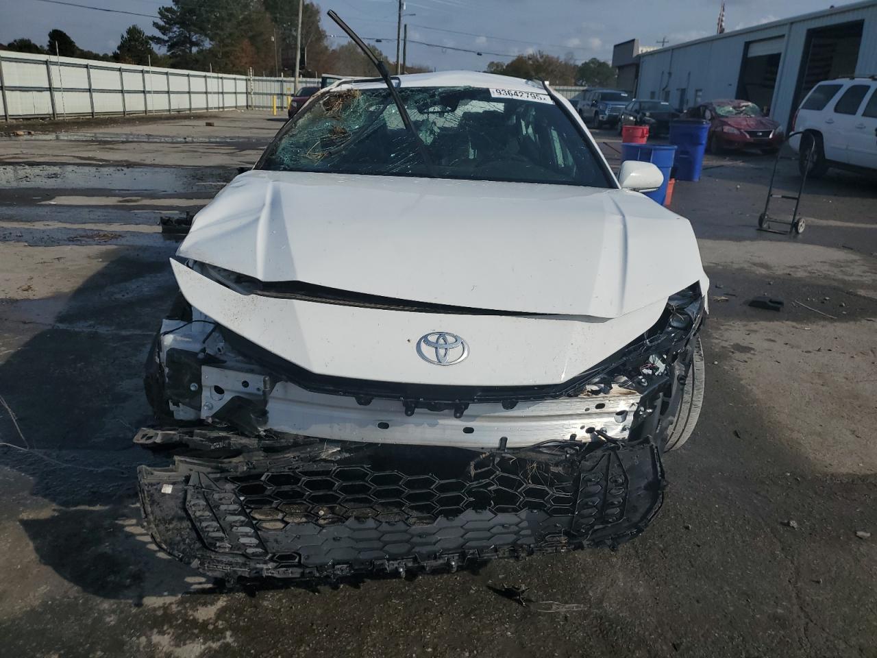 2025 Toyota Camry Se - Фото 5
