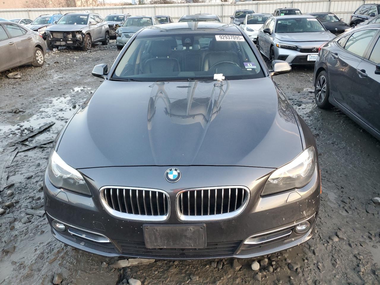 2015 BMW 535 Xi - Image 5