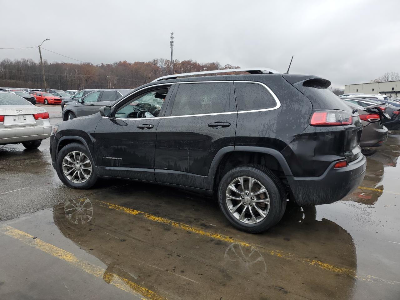 2020 Jeep Cherokee Latitude Plus - Фото 2