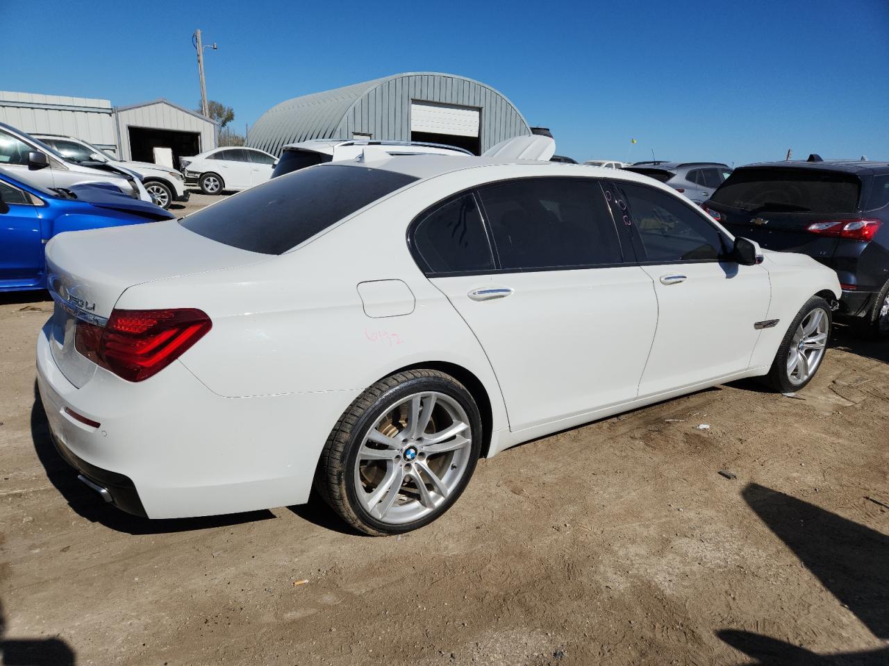 2013 BMW 750 Li - Фото 3