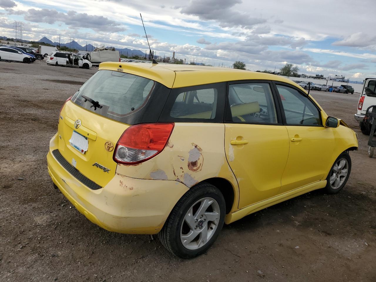 2004 Toyota Corolla Matrix Xr - Фото 3