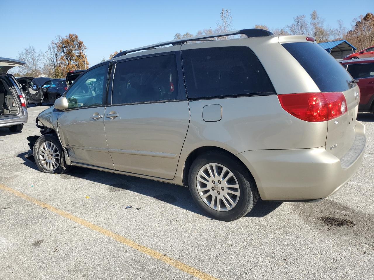 2008 Toyota Sienna Xle - Фото 2