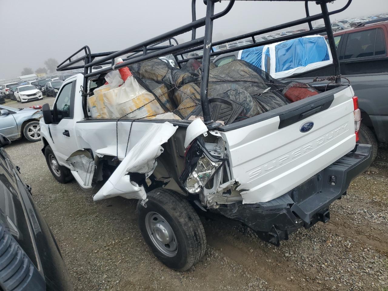 2022 Ford F250 Super Duty - Image 2