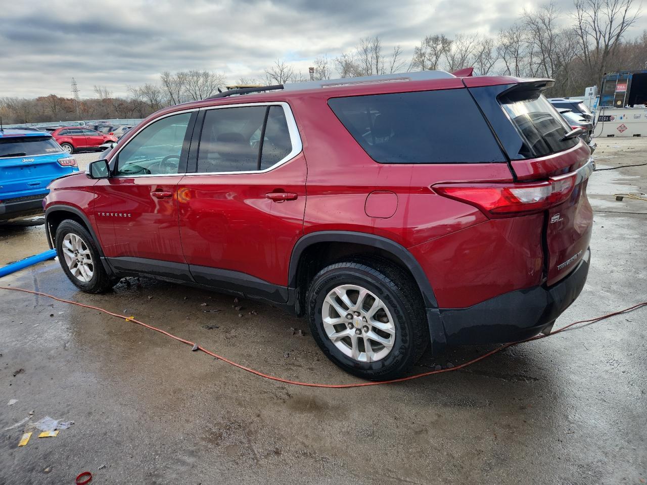 2018 Chevrolet Traverse Lt - Image 2