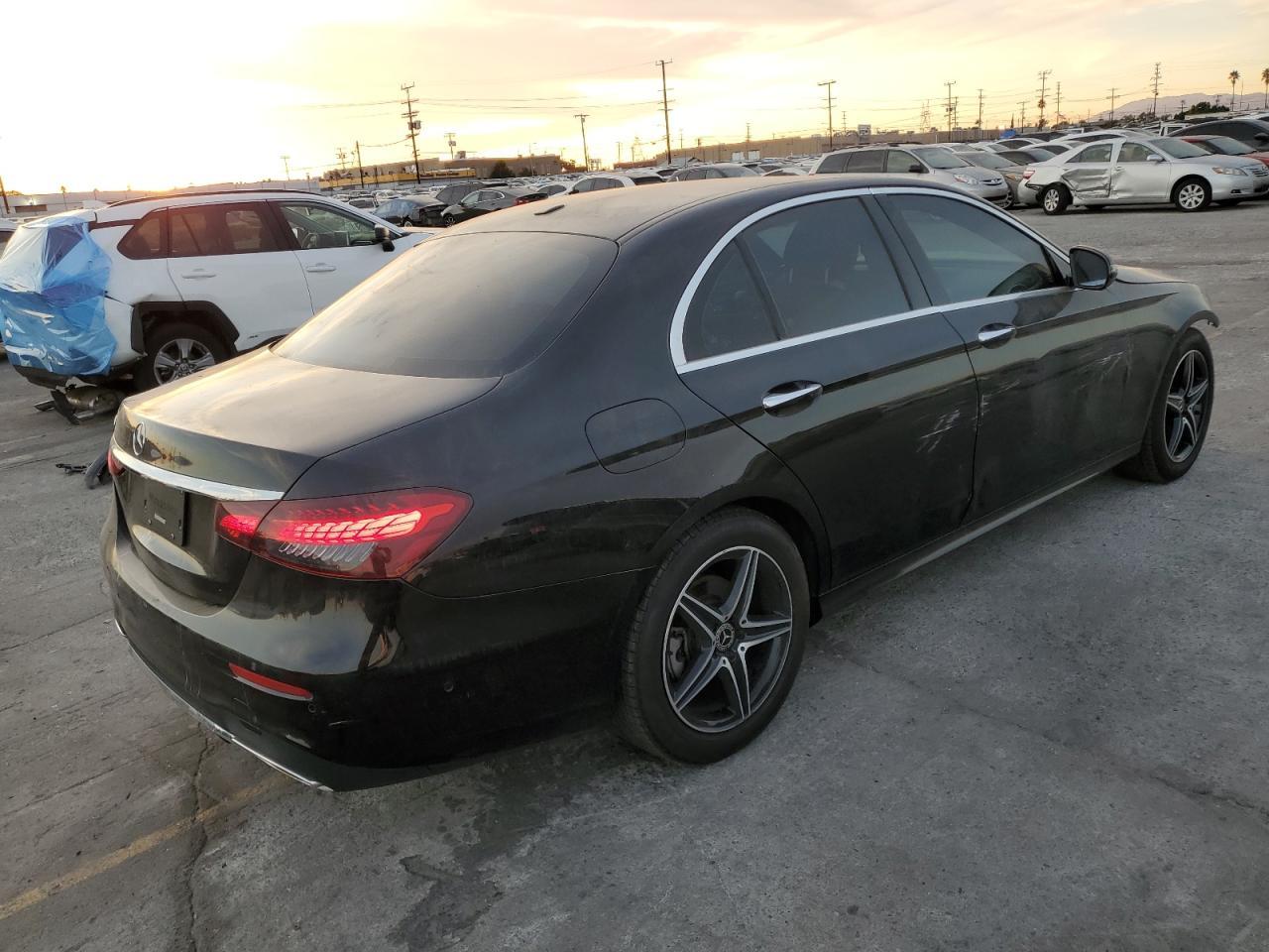 2021 Mercedes-Benz E 350 - Image 3