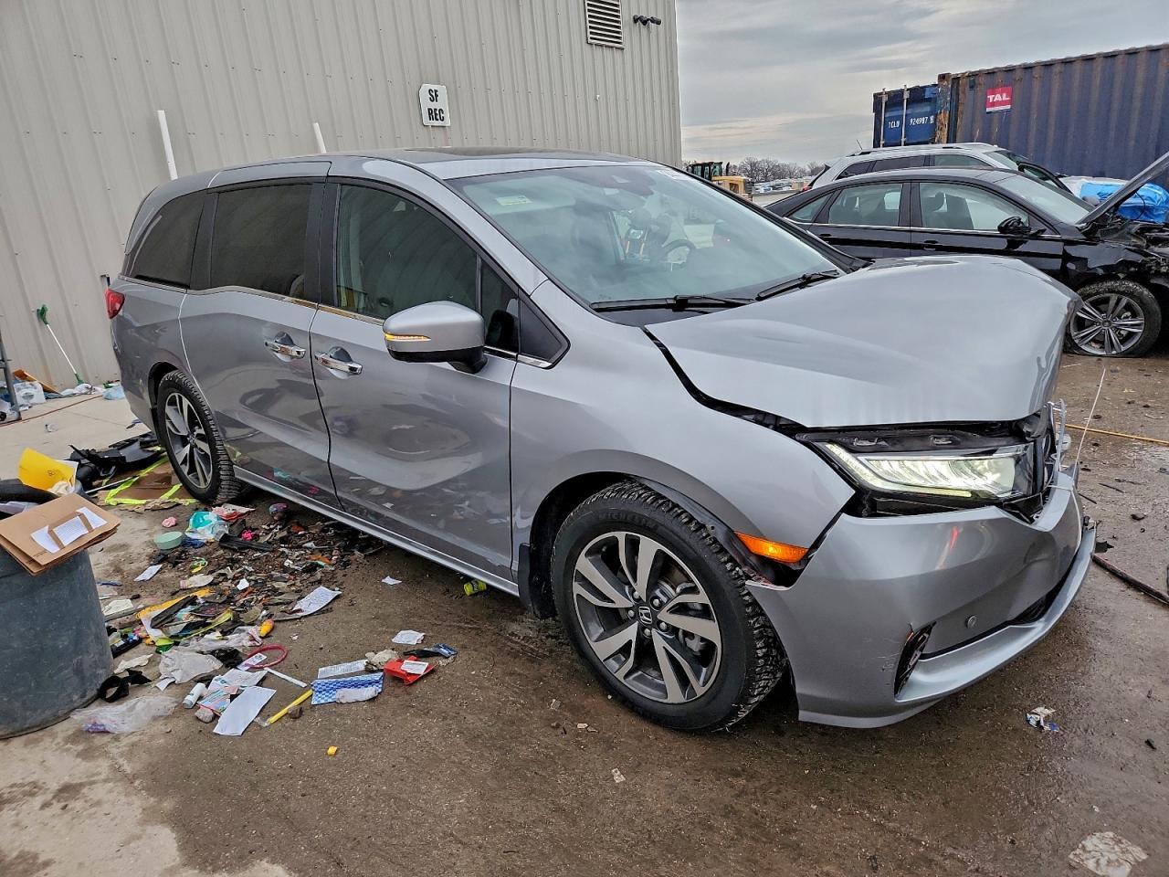 2023 Honda Odyssey Touring - Фото 4
