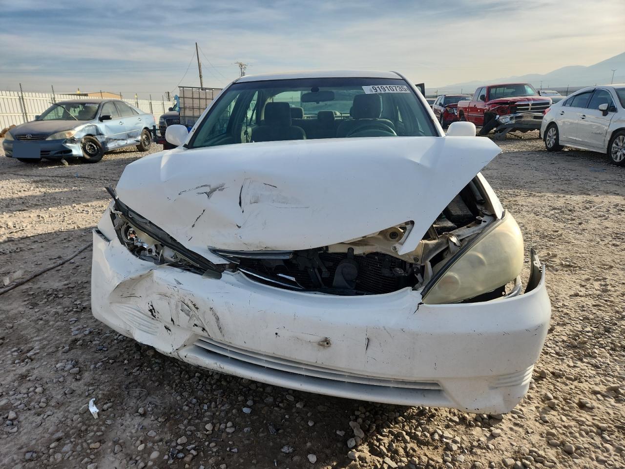 2005 Toyota Camry Le - Image 5