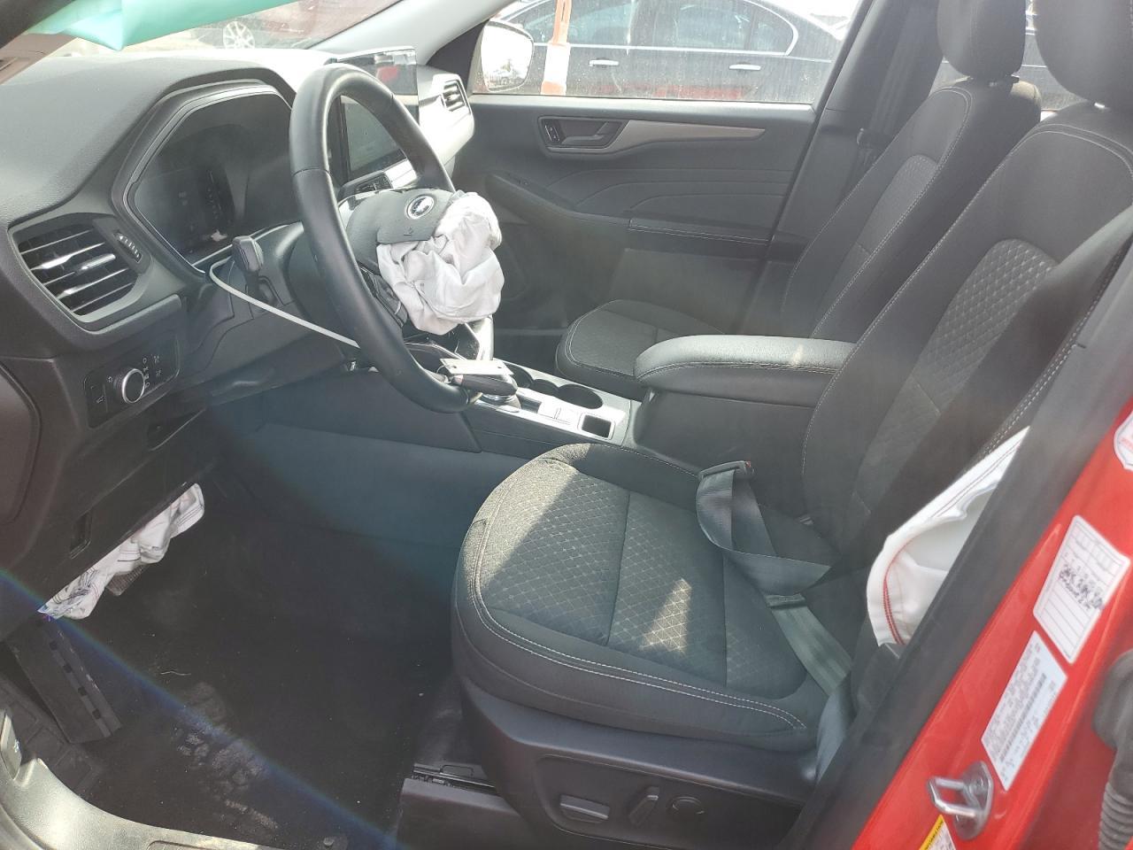 2024 Ford Escape Active - Image 7