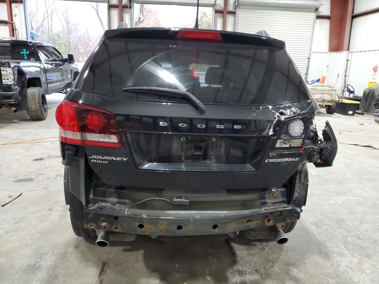 2016 Dodge Journey Crossroad - Image 6