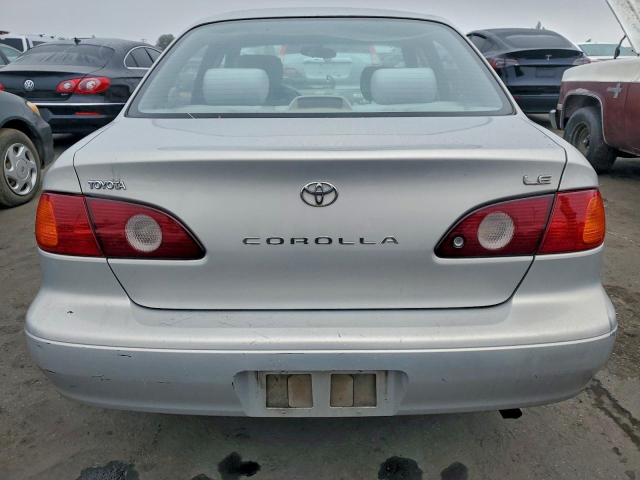 2002 Toyota Corolla Ce - Image 6