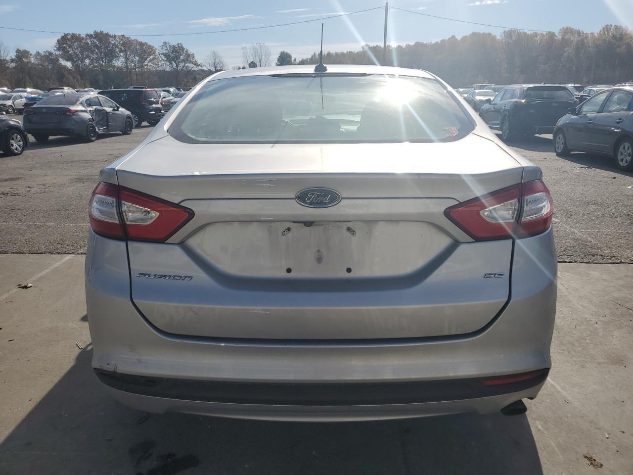 2016 Ford Fusion Se - Фото 6