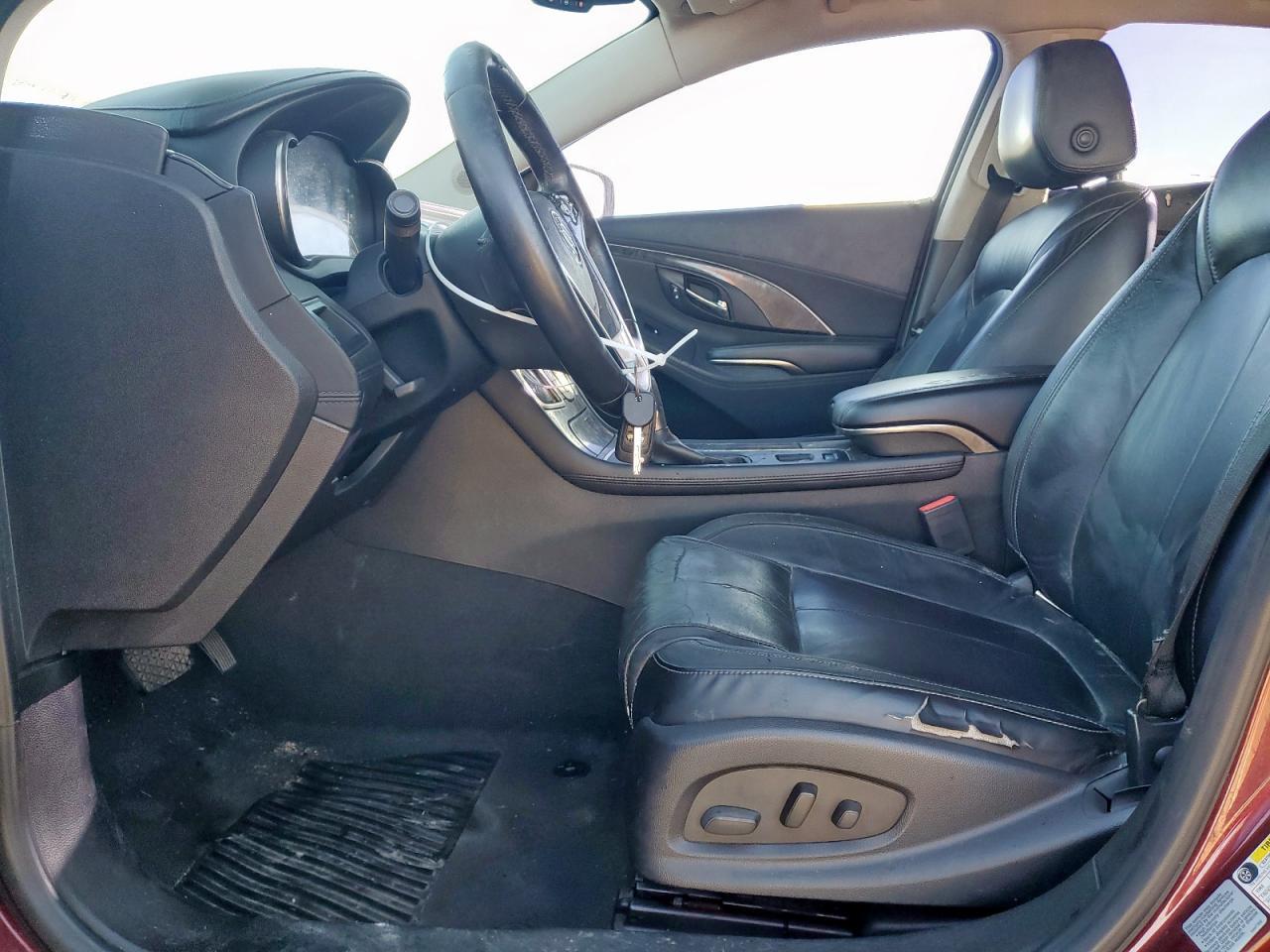 2015 Buick Lacrosse - Image 7
