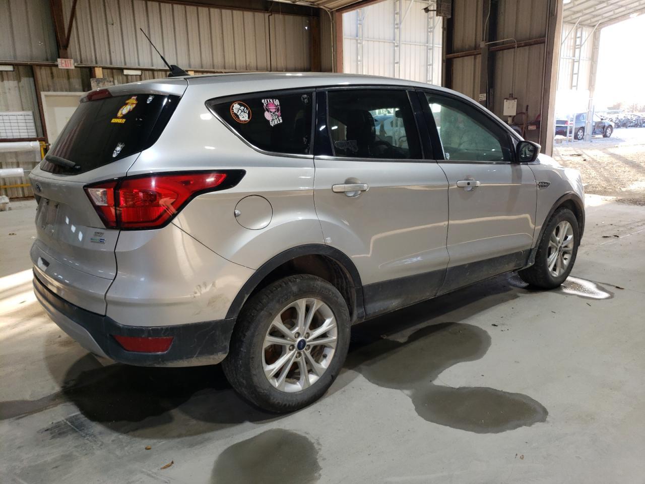 2019 Ford Escape Se - Image 3