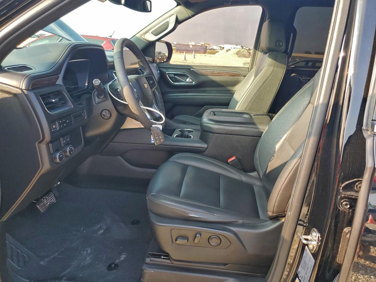 2023 Chevrolet Suburban C1500 Lt - Image 7