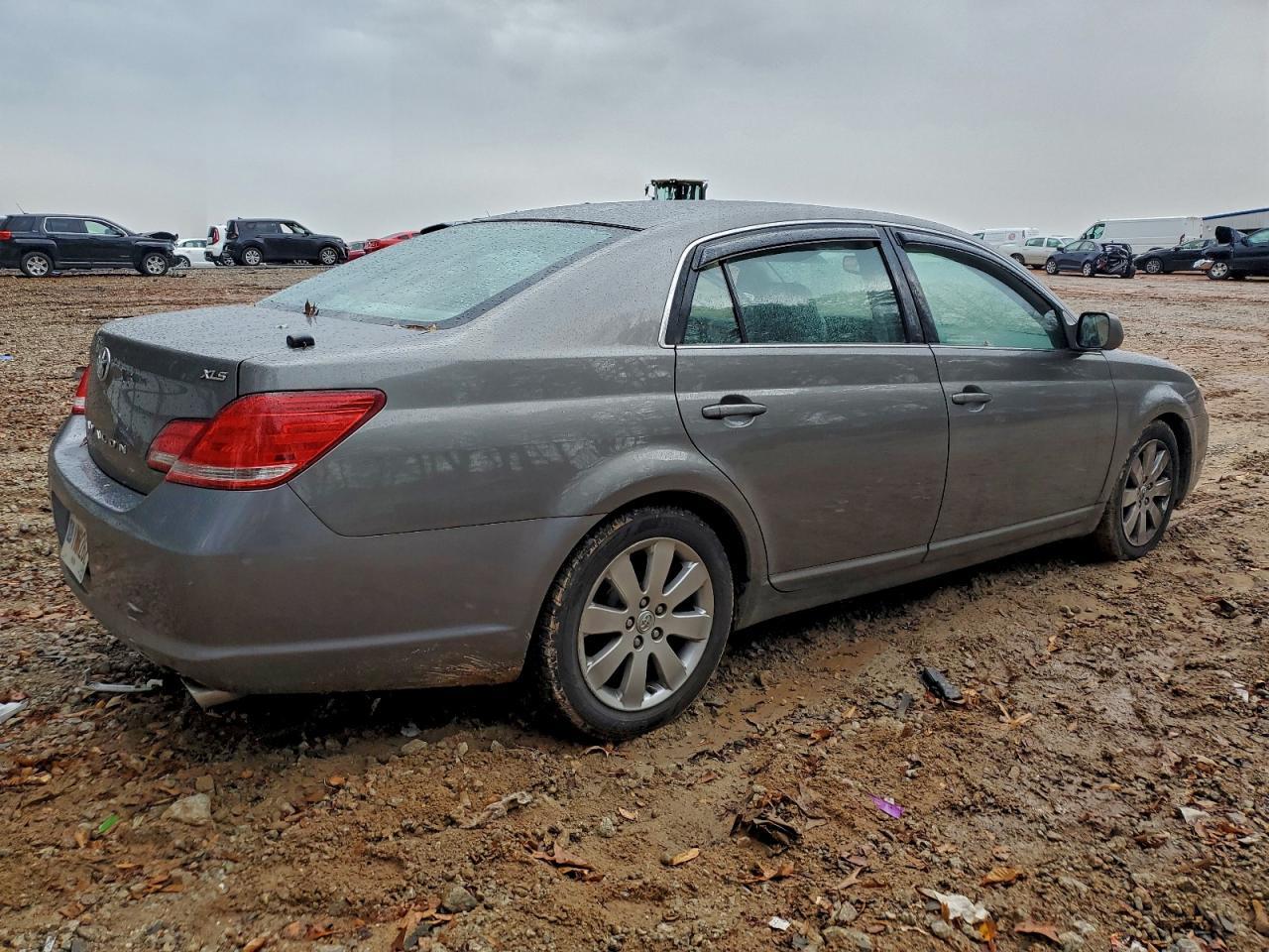 2005 Toyota Avalon Xl - Фото 3