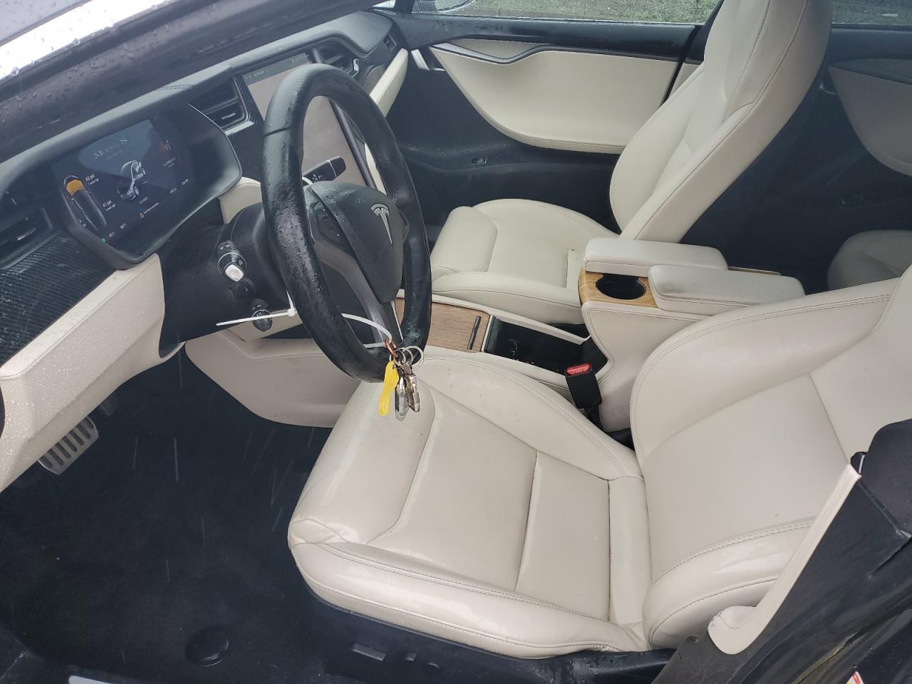 2021 Tesla Model S - Фото 7