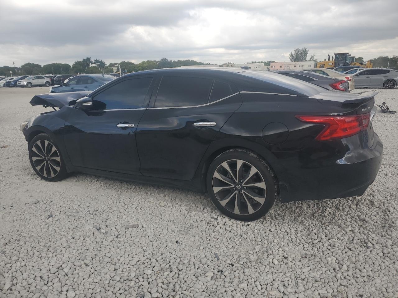 2016 Nissan Maxima 3.5S - Фото 2