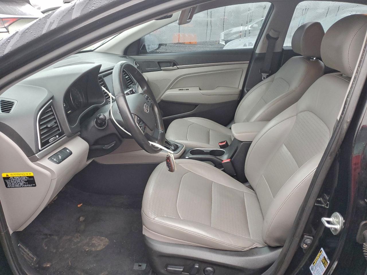 2017 Hyundai Elantra Se - Image 7