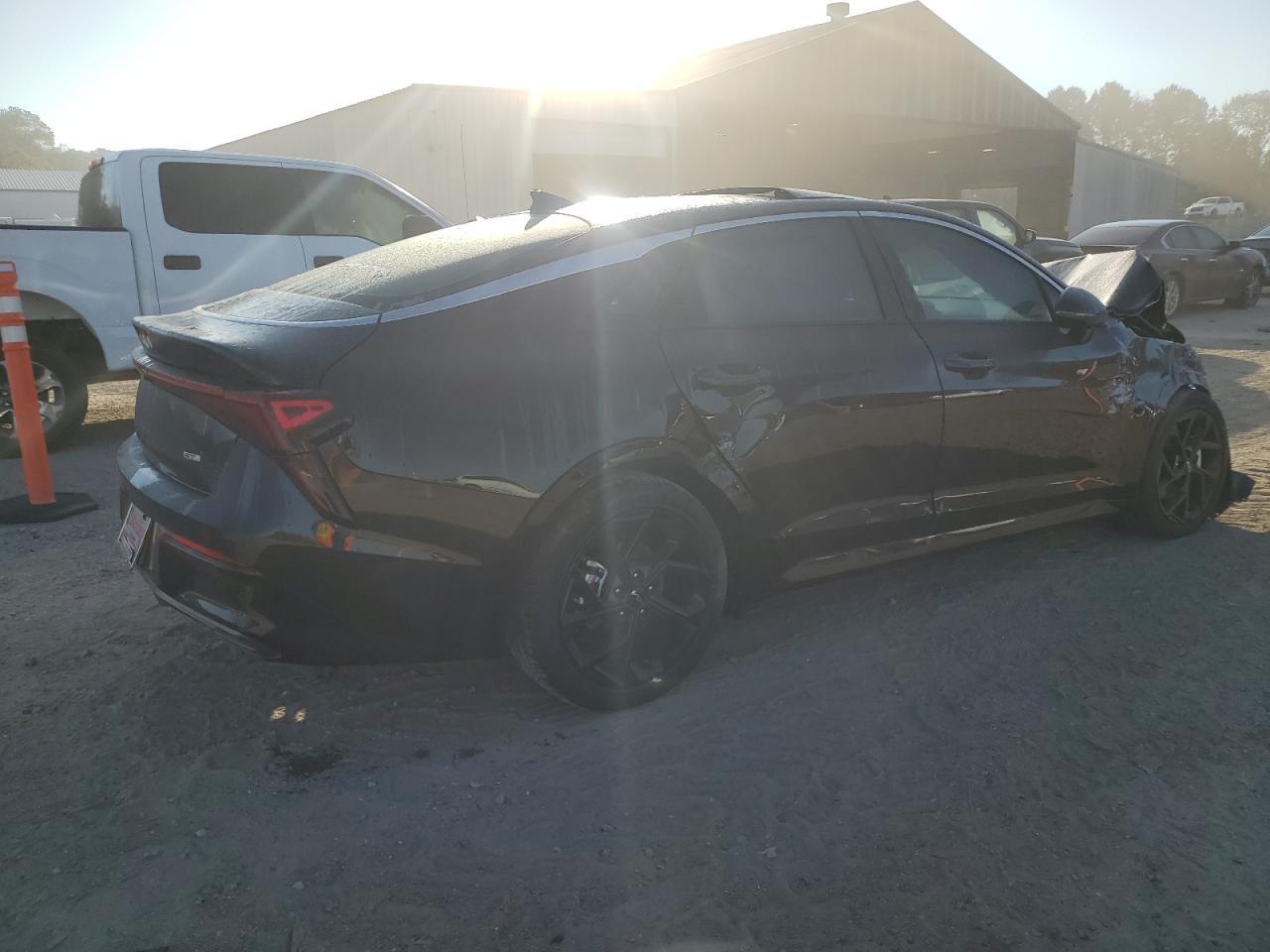 2026 Kia K5 Gt Line - Фото 3