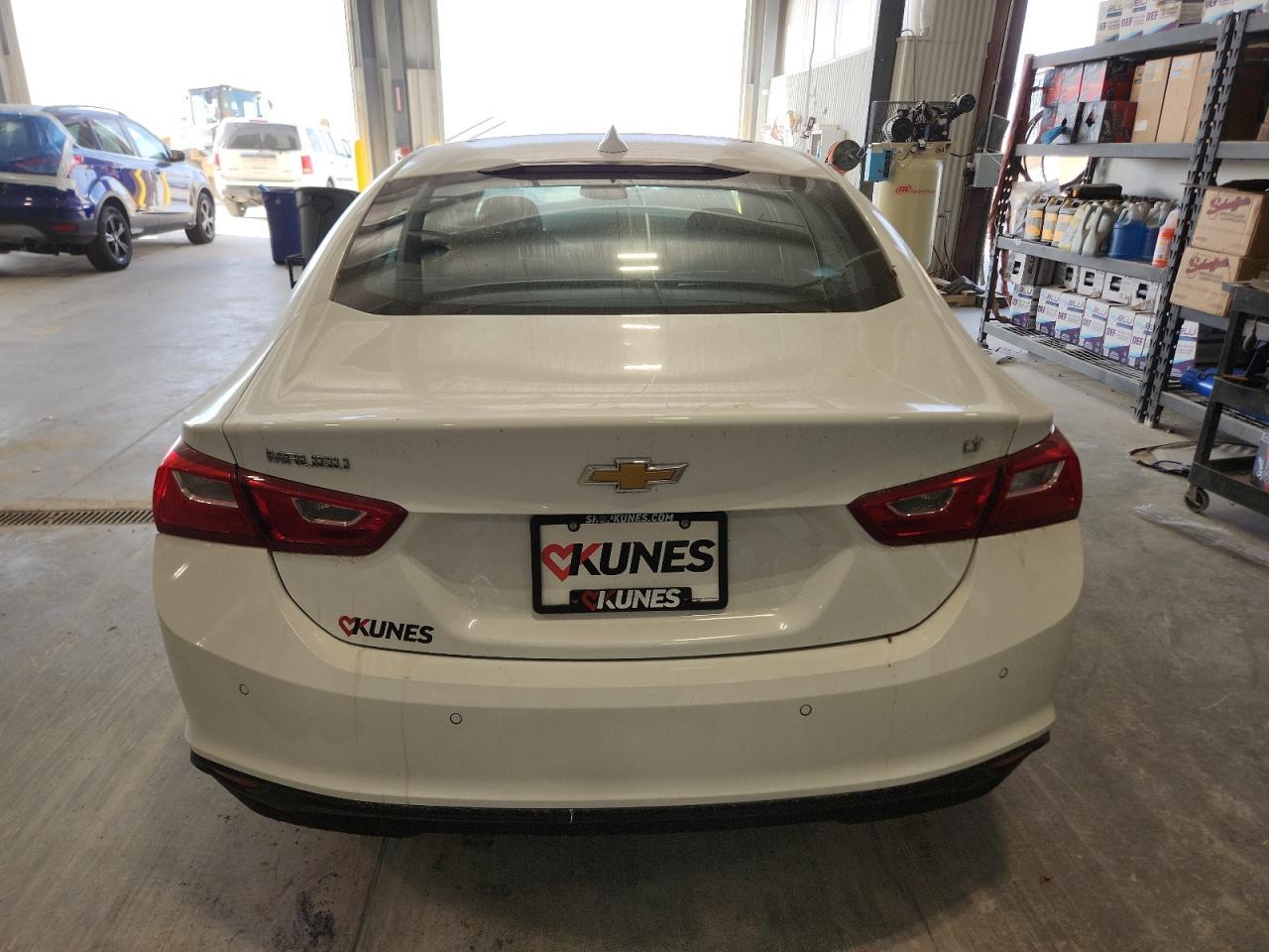 2023 Chevrolet Malibu Lt - Фото 6